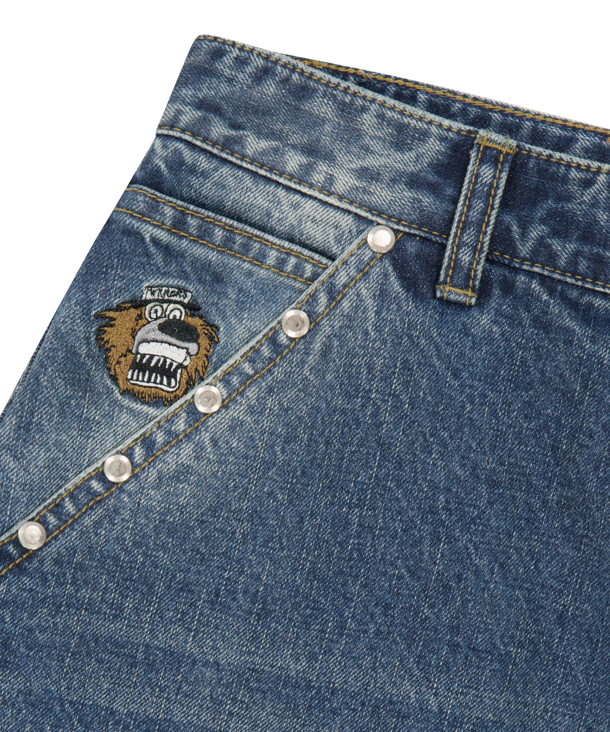 위캔더스(WKNDRS) [WKNDRS x GWAXNG] DULLY STUDDED DENIM PANTS (DENIM)
