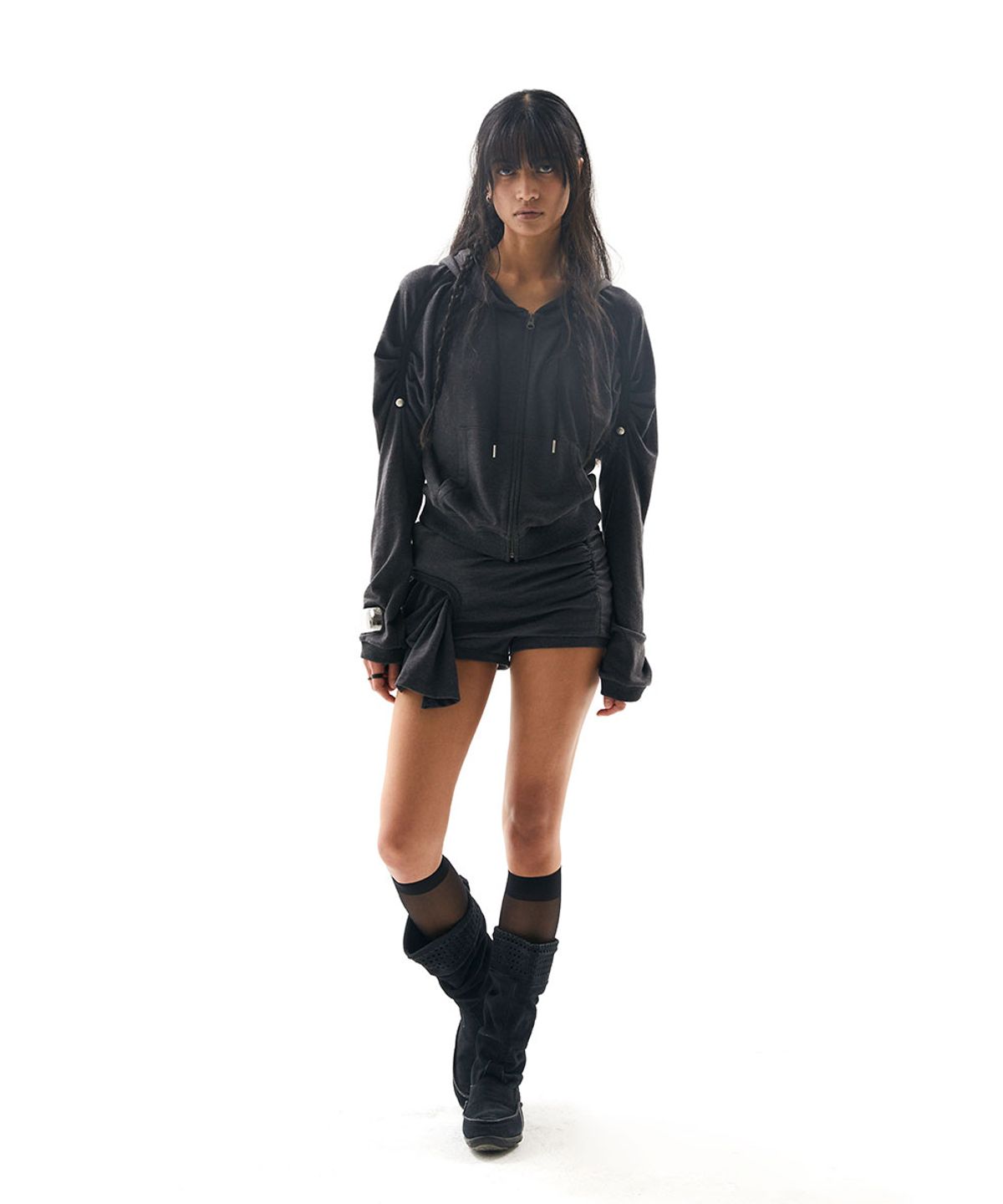 디프런티스(DIFFERENTIS) Distorted Shorts (CH)