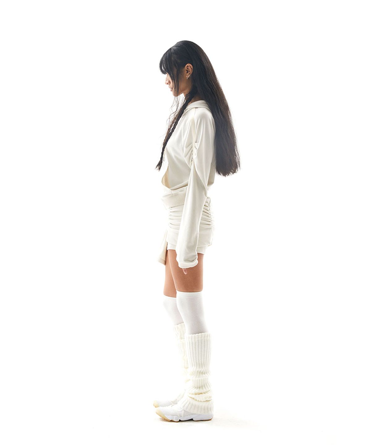 디프런티스(DIFFERENTIS) Runched Soft Hoodie (EU)