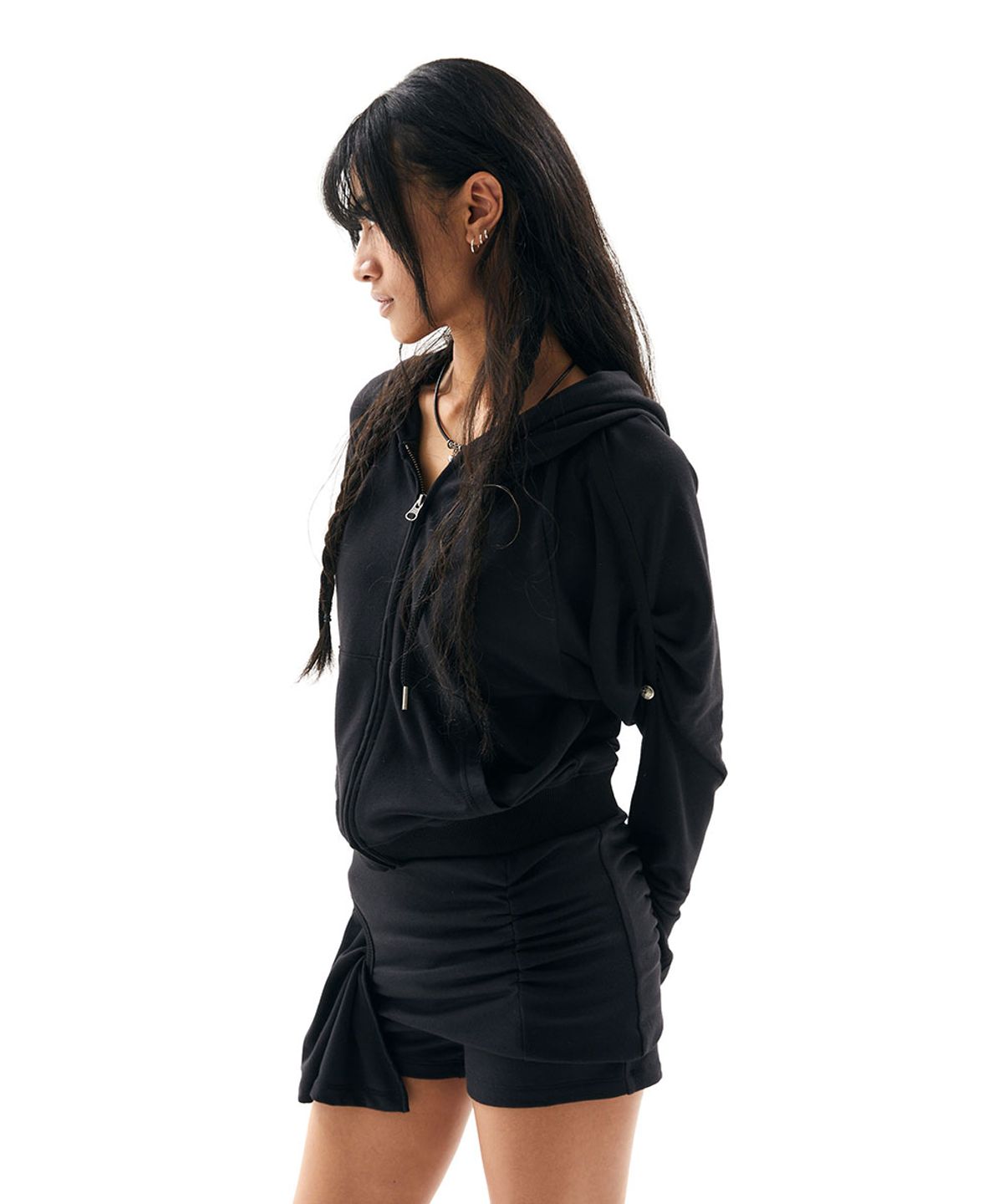 디프런티스(DIFFERENTIS) Runched Soft Hoodie (BK)