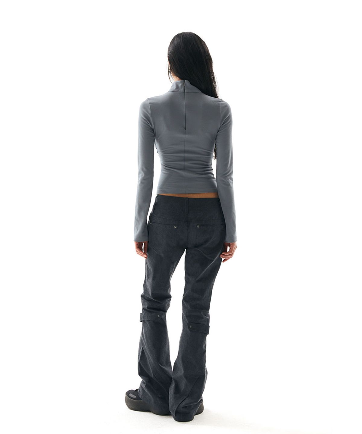 디프런티스(DIFFERENTIS) Gathered Mesh Top (MS)