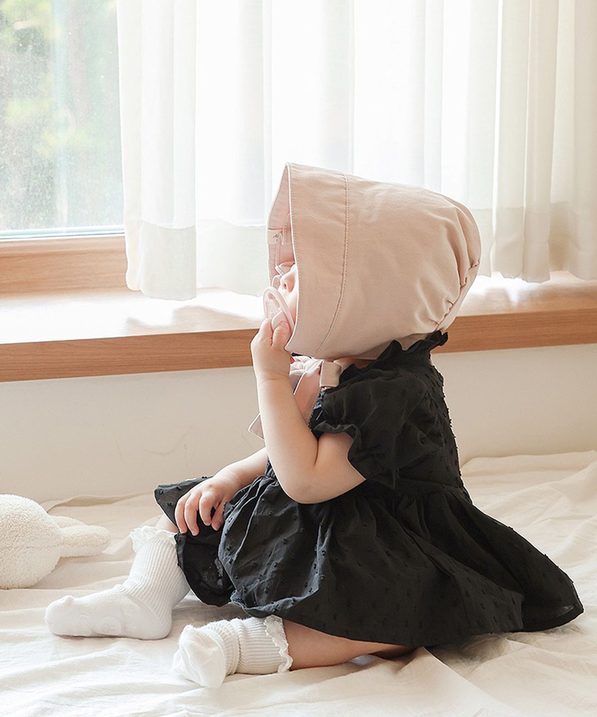 아림클로젯(ARIMCLOSET) 분위기 있게 반짝이는 우리아가 - 아기 블랙 바디슈트