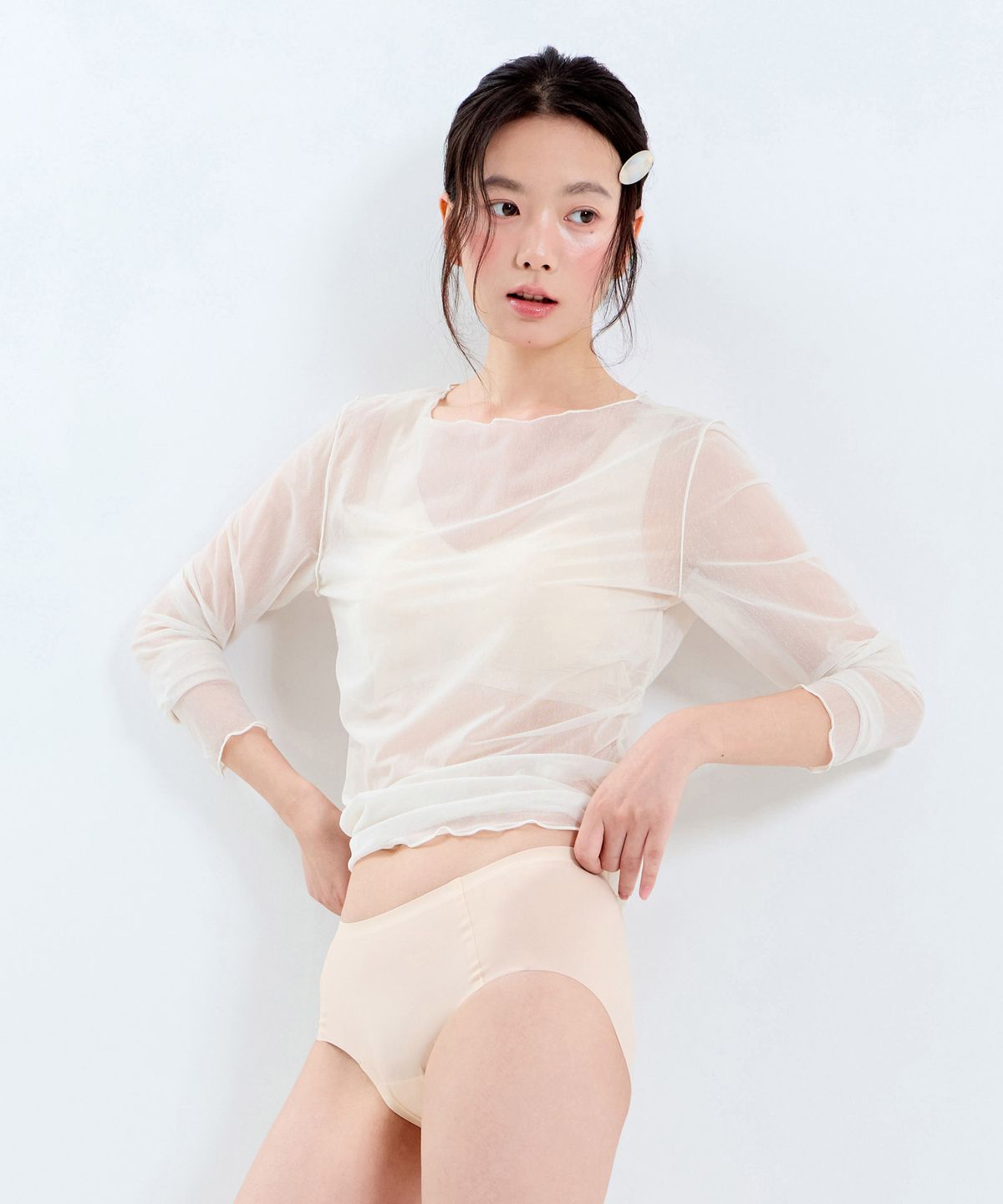 크로커다일 이너웨어(CROCODILE INNERWEAR) [4SET] 쿨라이트 실키핏 일체형 V넥 브라팬티 세트