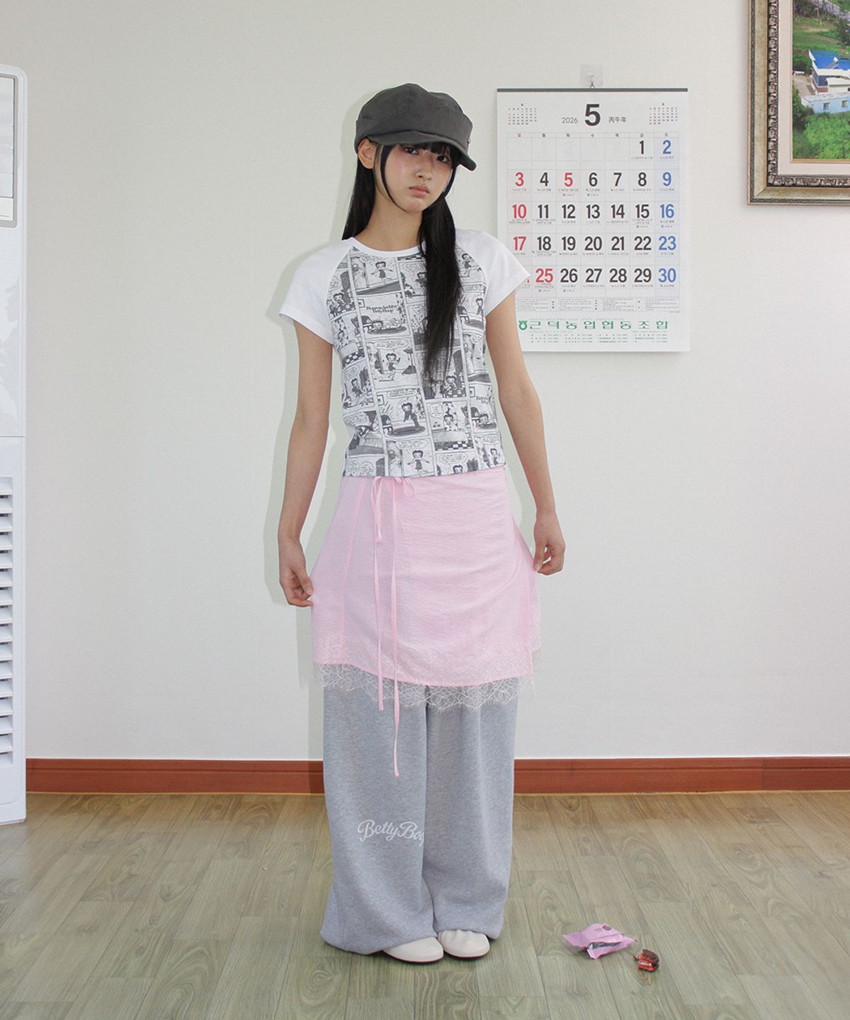 론론(RONRON) BETTY BOOP ALL OVER CARTOON RAGLAN T SHIRT WHITE