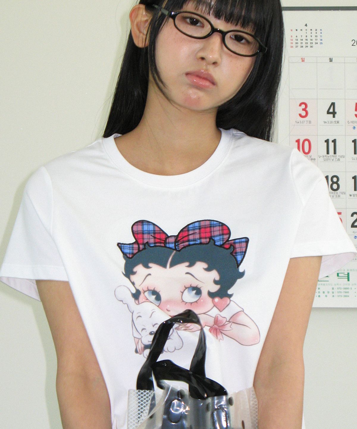 론론(RONRON) BETTY BOOP RIBBON APPLIQUE CROP T SHIRT WHITE