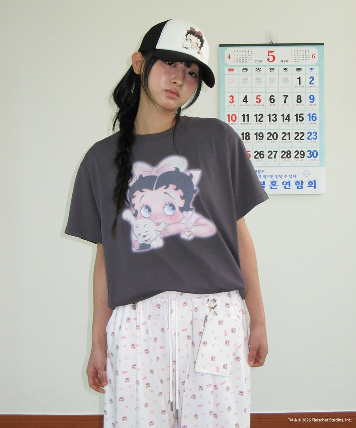 론론(RONRON) BETTY BOOP RIBBON BASIC FIT T SHIRT CHARCOAL