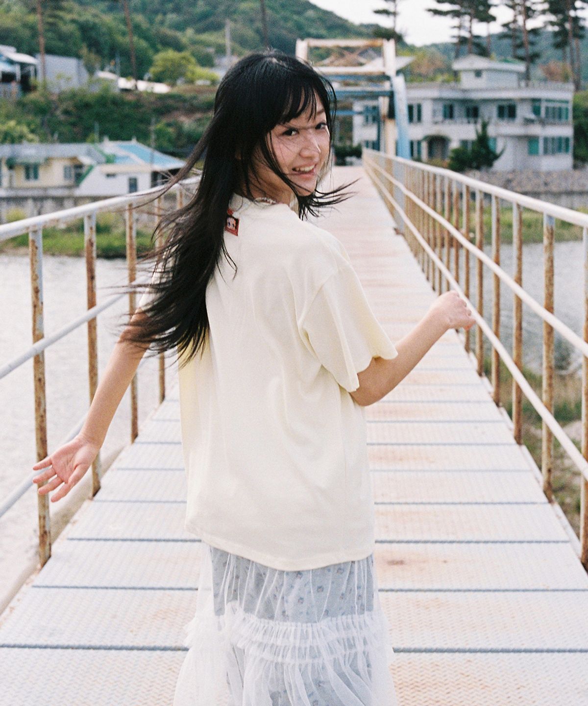 론론(RONRON) BETTY BOOP RIBBON BASIC FIT T SHIRT SOFT YELLOW