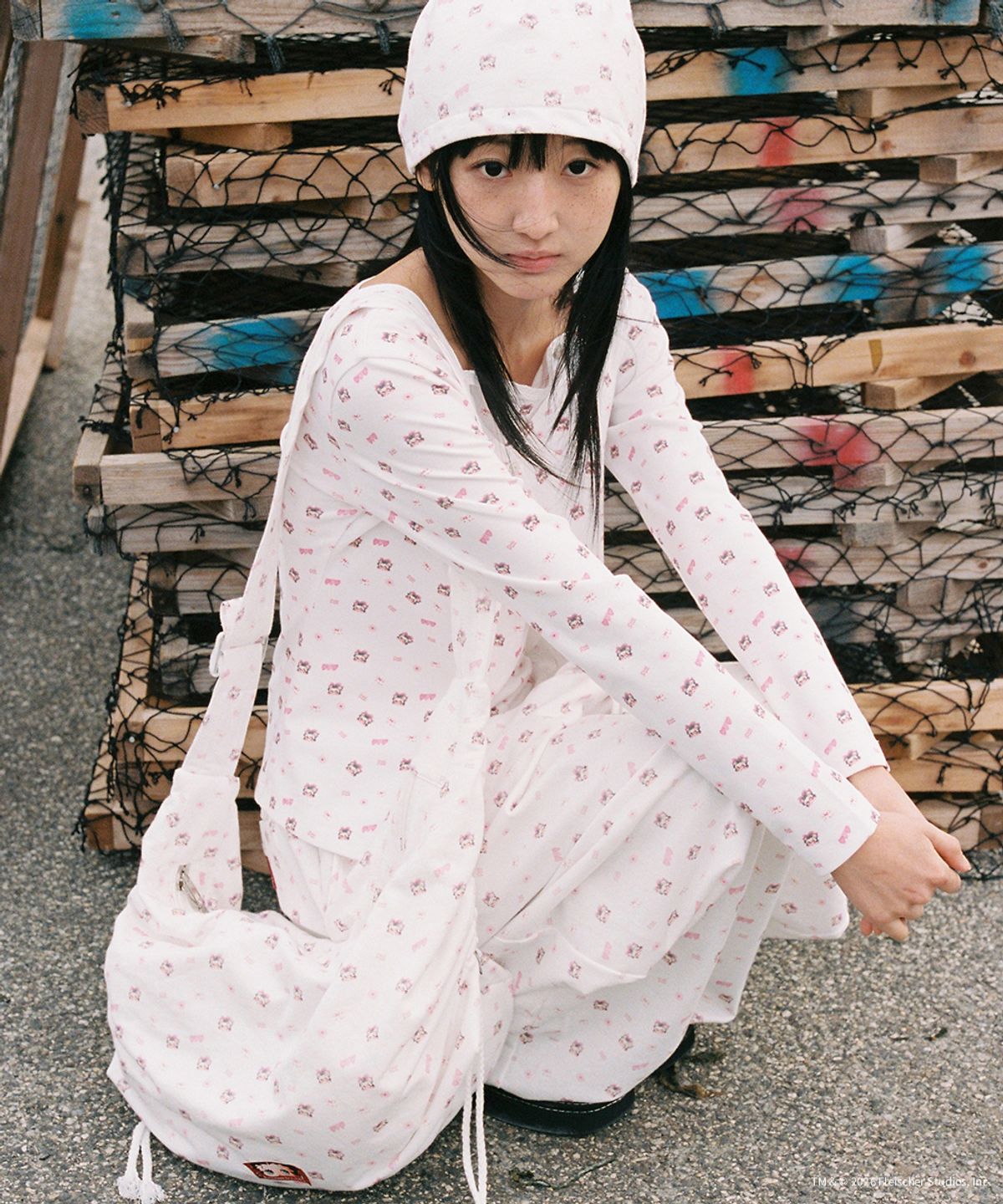 론론(RONRON) BETTY BOOP PATTERN SLIM CARDIGAN WHITE
