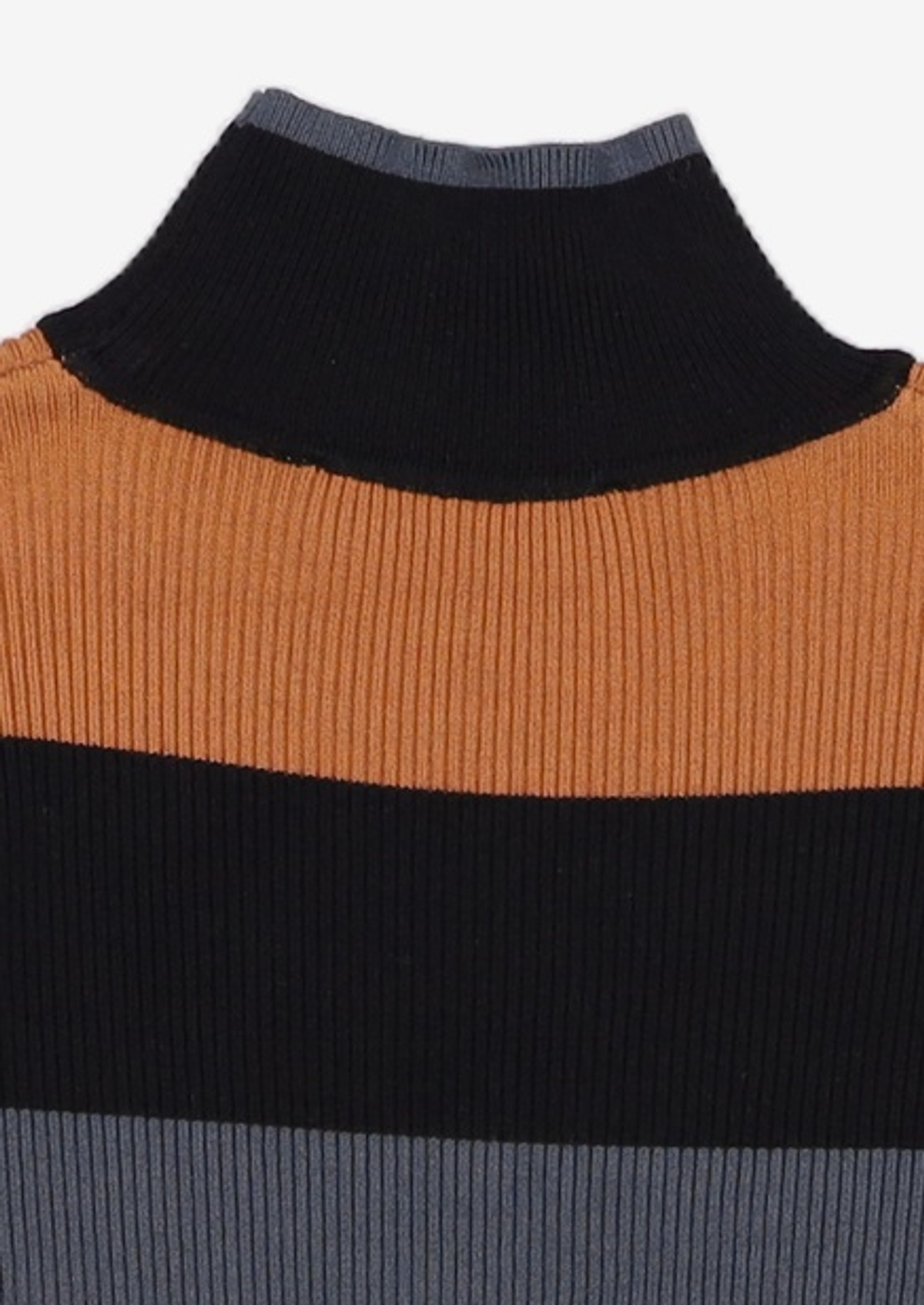 자라(ZARA) 니트/스웨터 L