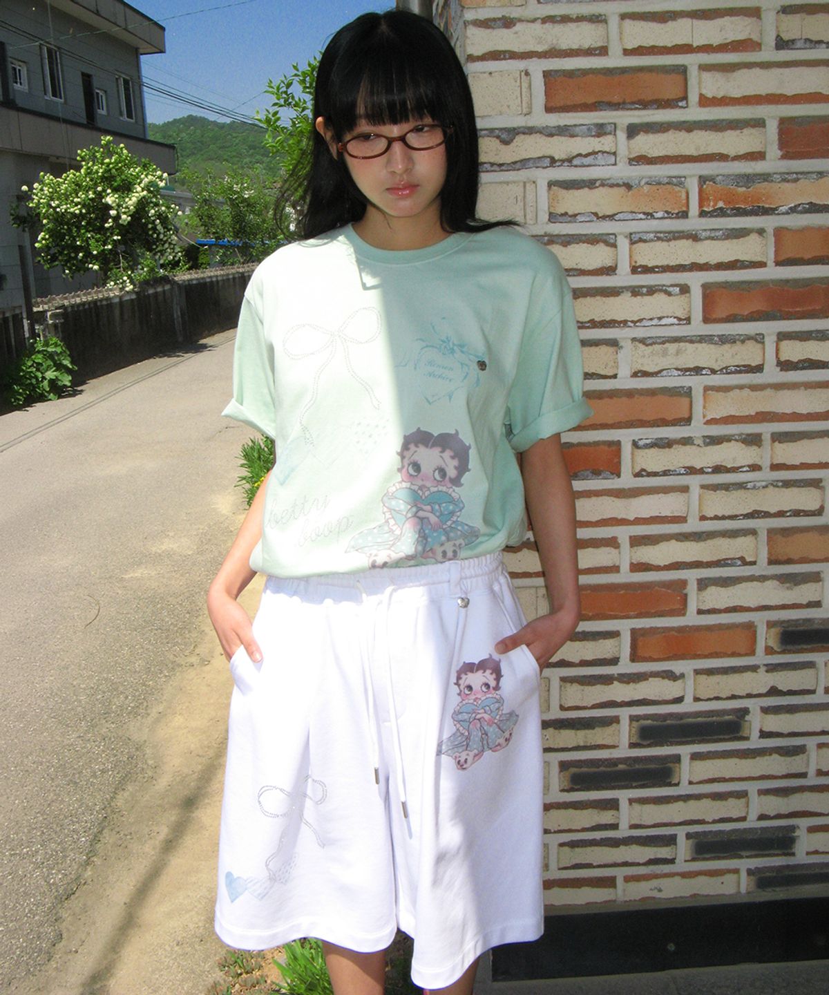 론론(RONRON) BETTY BOOP DREAMY RIBBON SWEAT BERMUDA PANTS WHITE