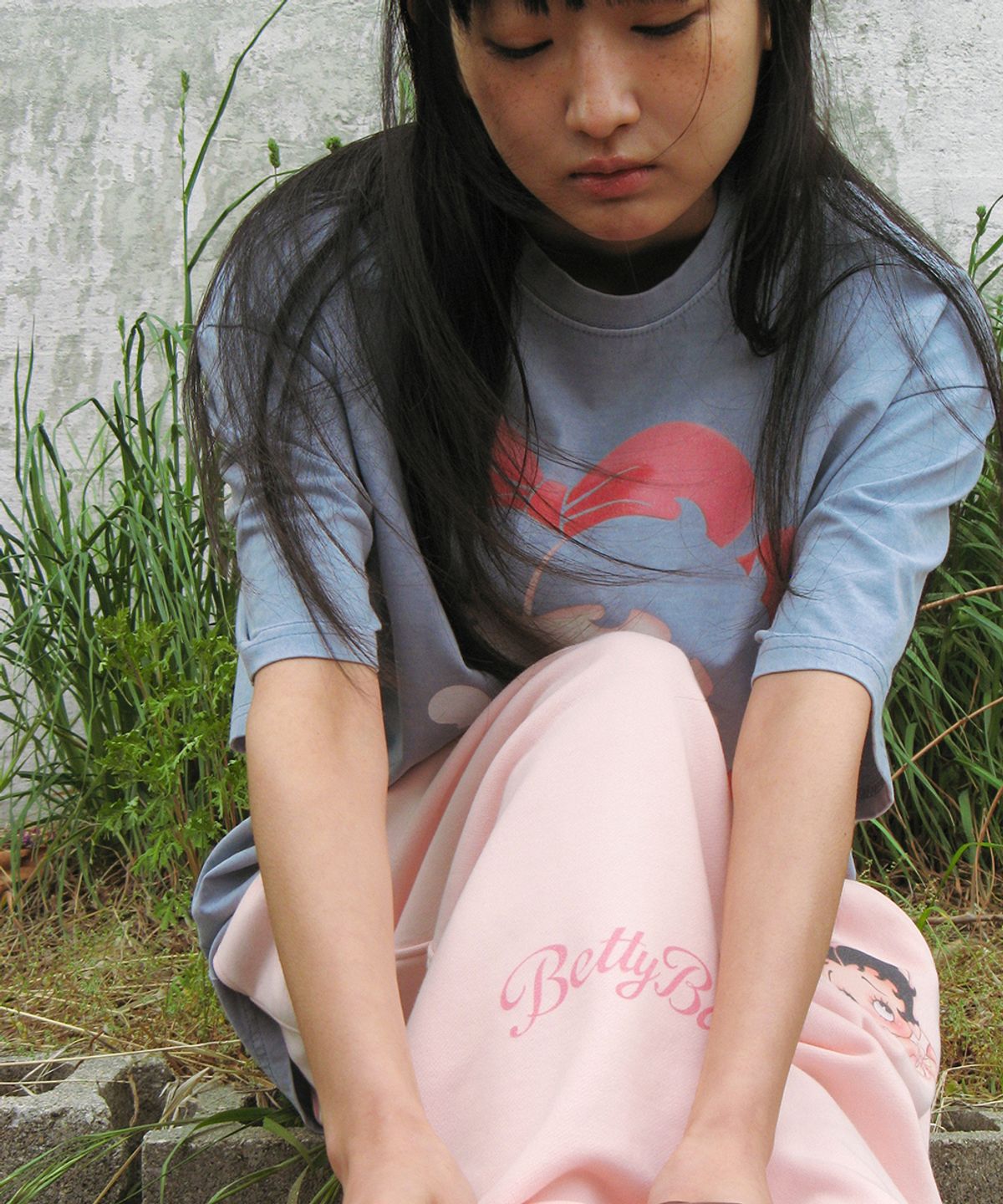 론론(RONRON) BETTY BOOP LETTERING SWEAT JOGGER PANTS SOFT PINK
