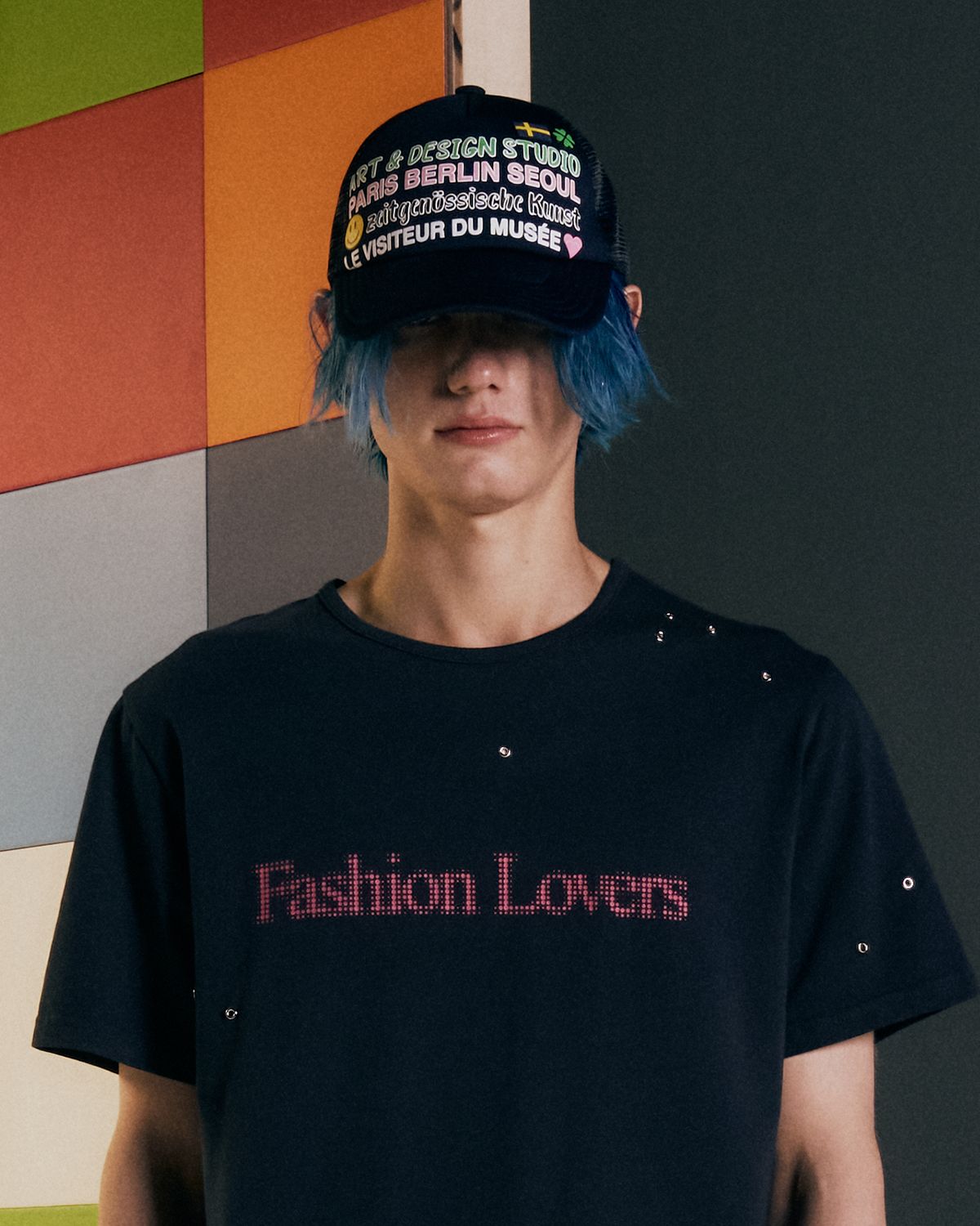 더뮤지엄비지터(THEMUSEUMVISITOR) COLOR TYPO 5 PANEL MESH CAP (NAVY)
