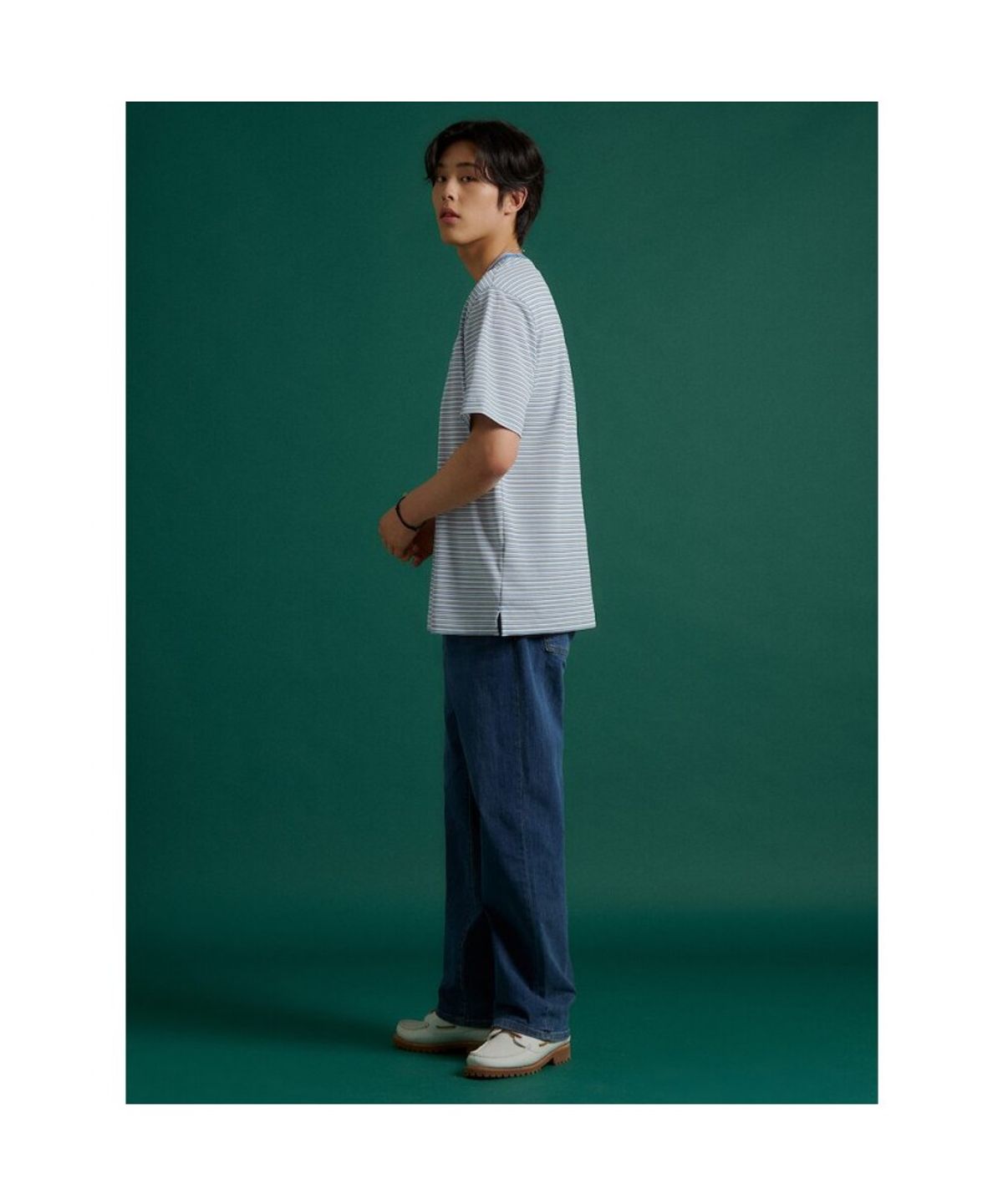 빈폴 멘(BEANPOLE MEN) 멀티 스트라이프 라운드넥 티셔츠  블루
