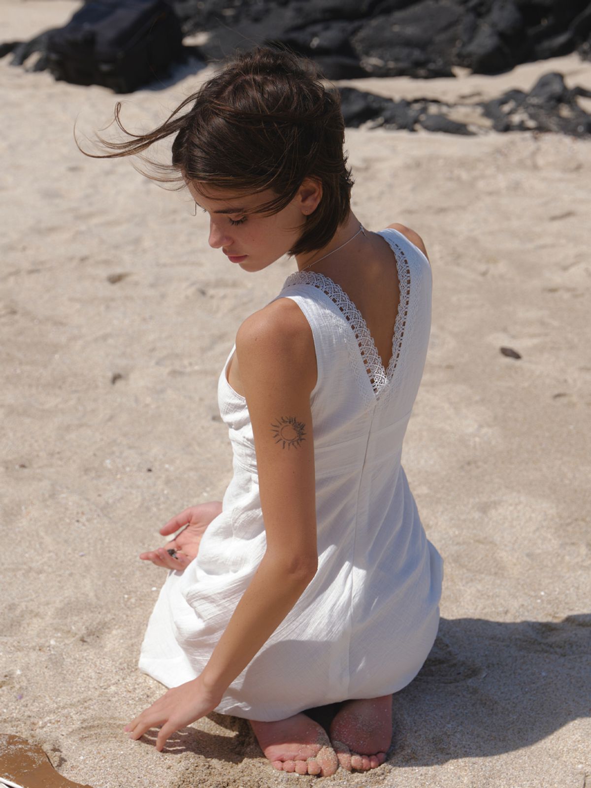 리엘(RE L) Forras lace midi dress (white)