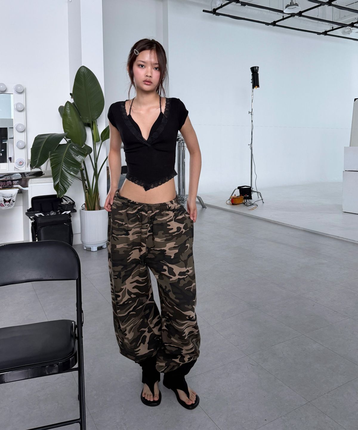 오도어(ODOR) Molly wide jogger in Camo