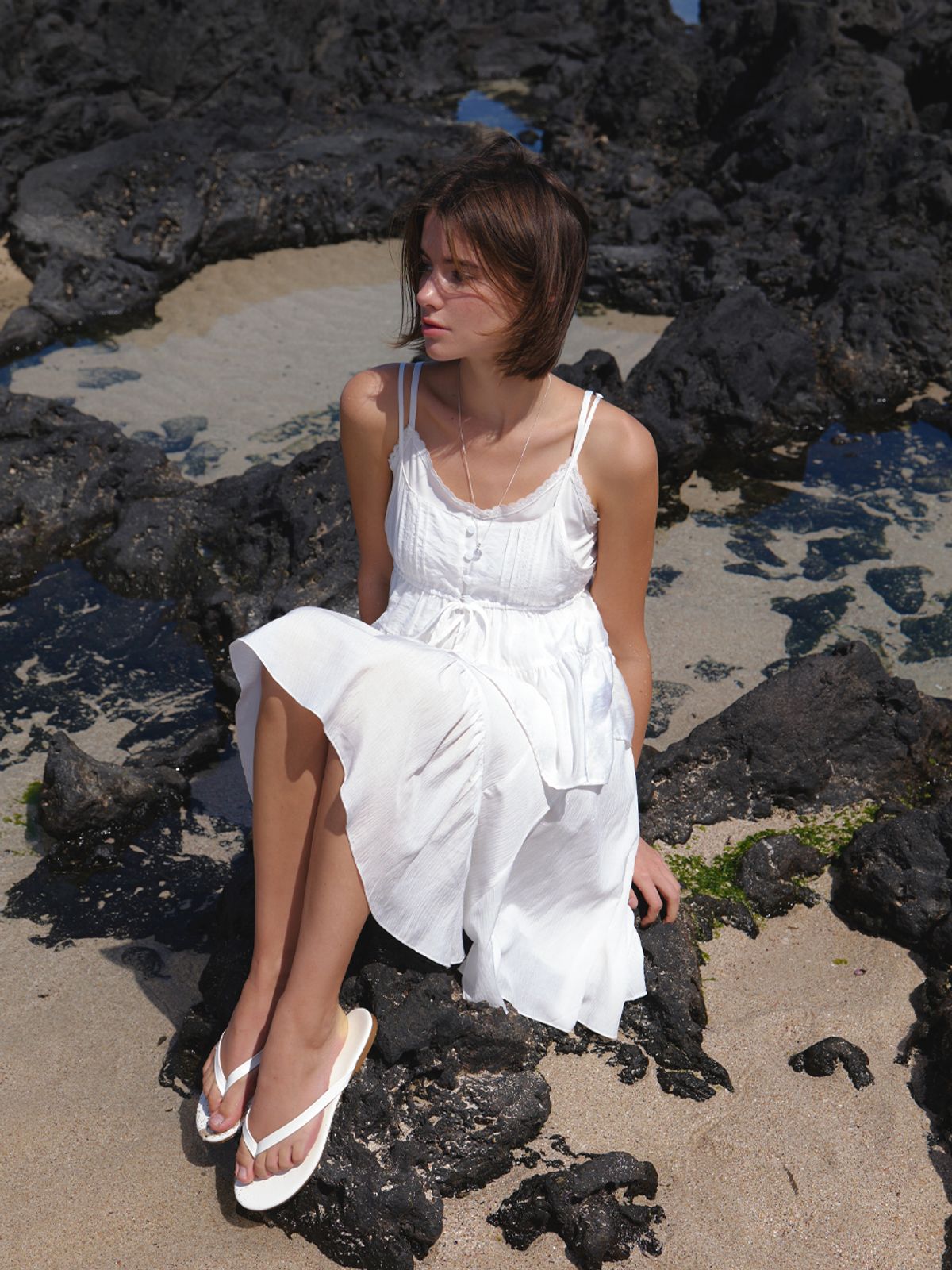 리엘(RE L) Soop layered sleeveless blouse (white)