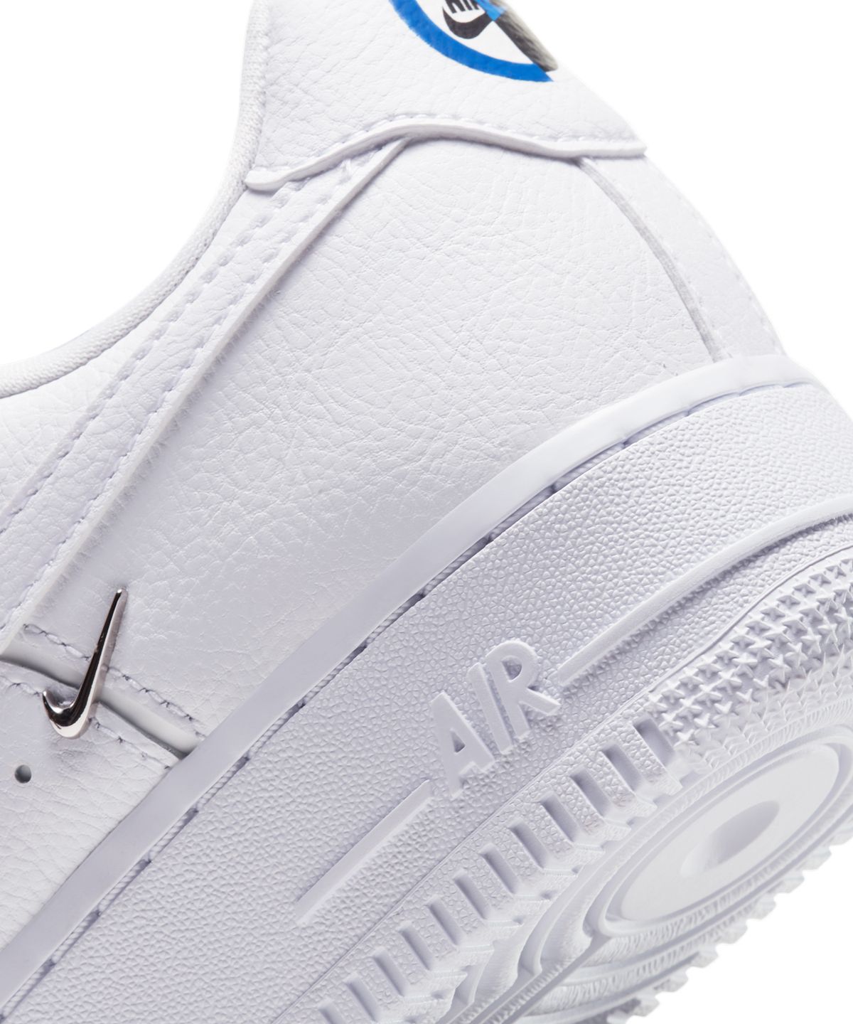 나이키(NIKE) 에어 포스 1 07 LX W - 화이트:하이퍼 로얄:블랙:화이트 / CT1990-100