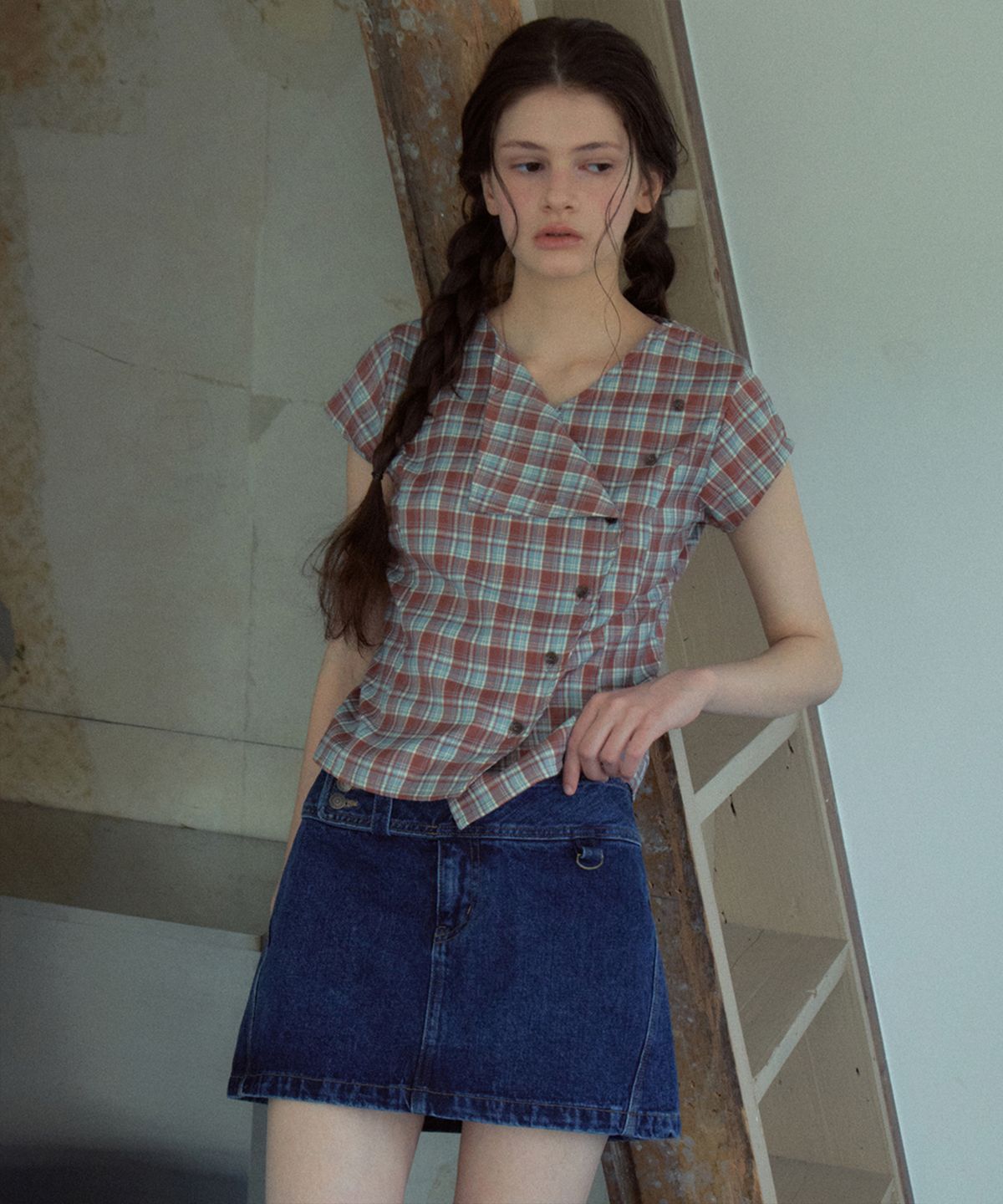 아우어노스텔지아(OURNOSTALGIA) Asymmetrical Check Half Shirt_Dark Red(OB6BL09)