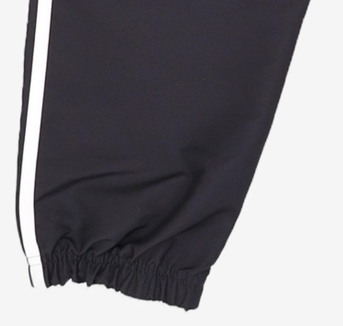 아디다스(ADIDAS) 에센셜 3S 윈드 팬츠 - 블랙:화이트 / DQ3100 L