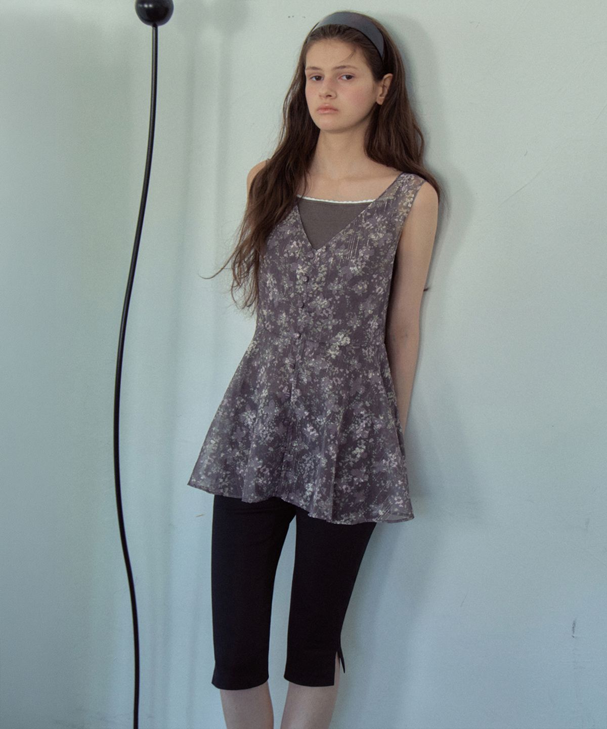 아우어노스텔지아(OURNOSTALGIA) Flower Jacquard Layered Blouse_Charcoal(OB6BL11)