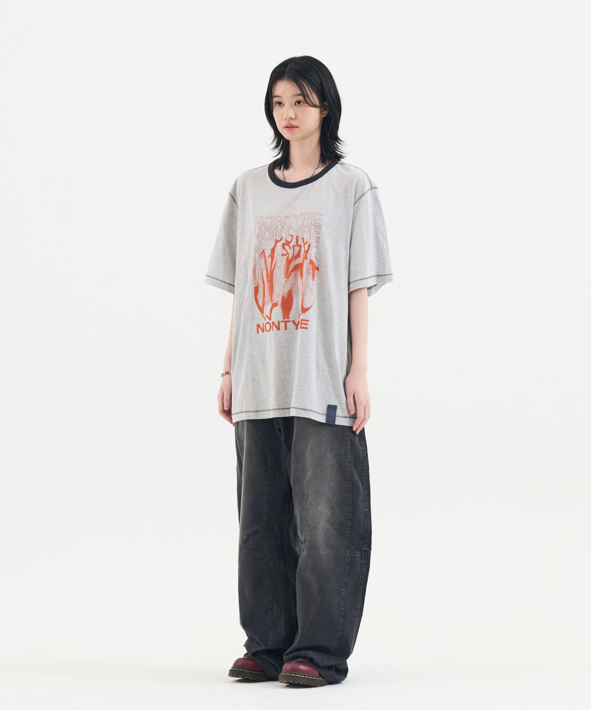 논타입(NONTYPE) RETRO STRIPE CONTRAST STITCH TEE (GREY)