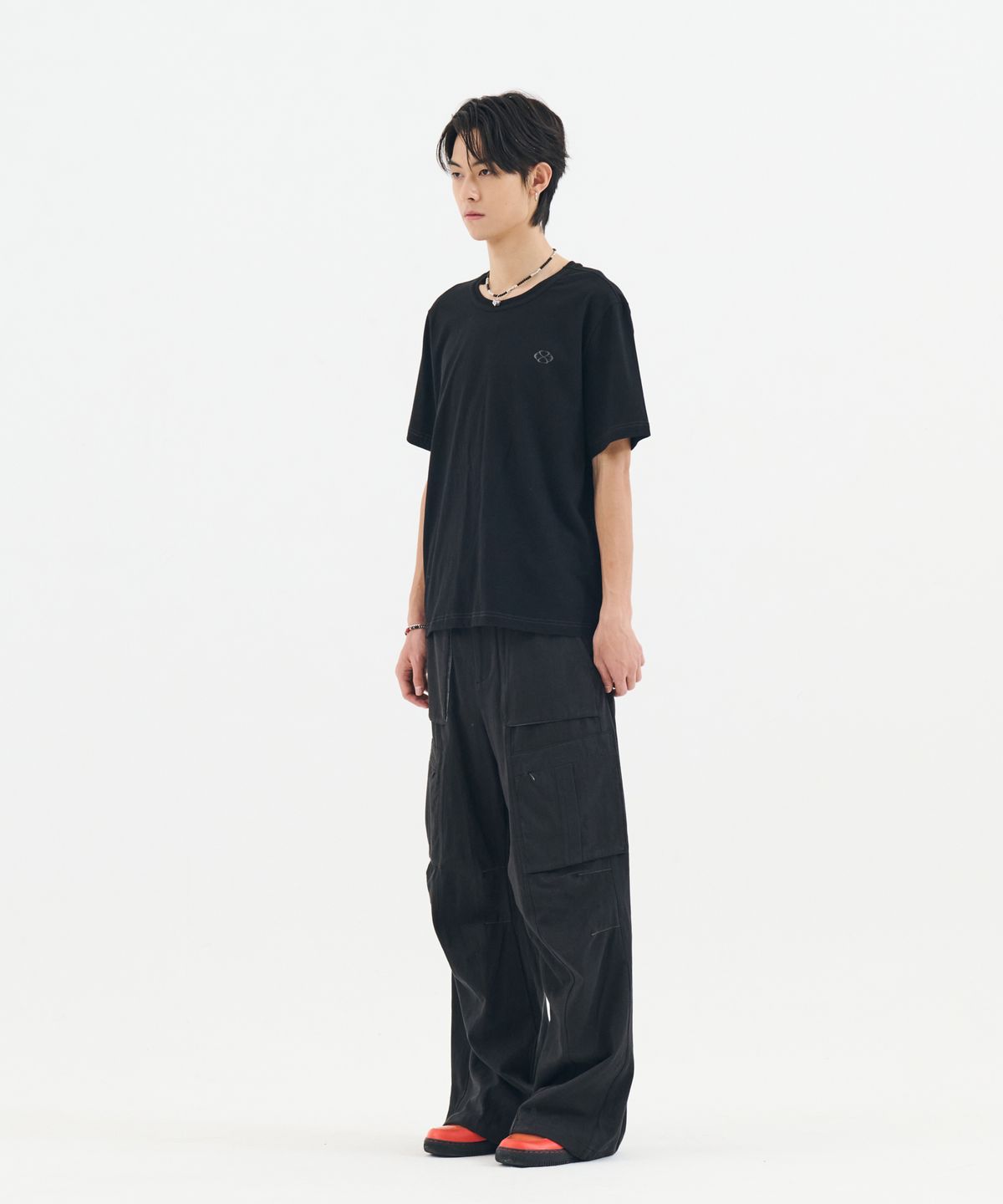 논타입(NONTYPE) FADE PRESENCE CROP TEE (BLACK)