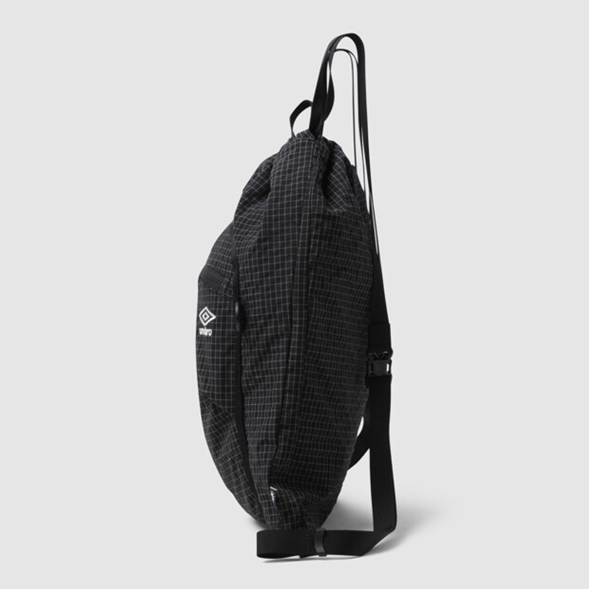 엄브로(UMBRO) 코지 드로우색 백팩 블랙 UR222CBP61