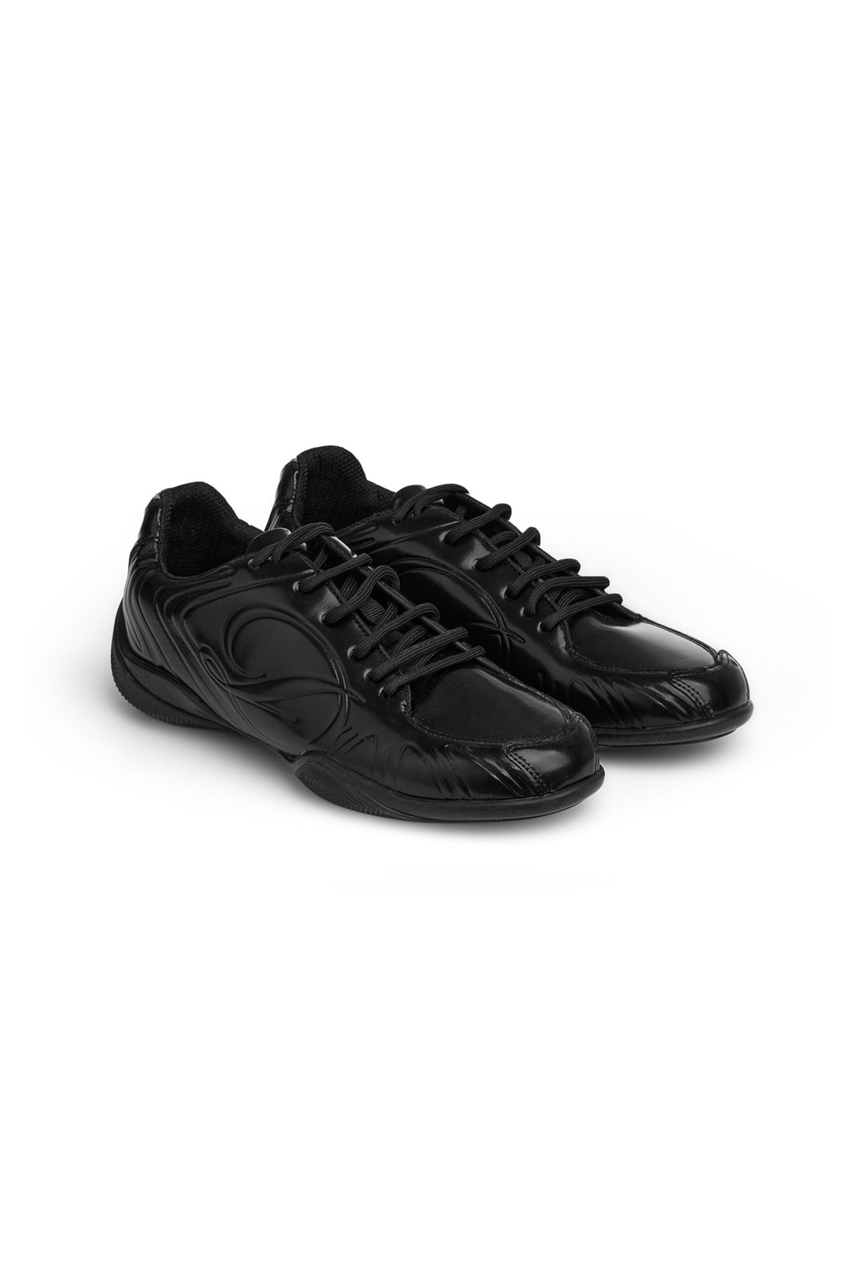 다이닛(DEINET) ESSENTIAL D LOGO SNEAKERS IN BLACK