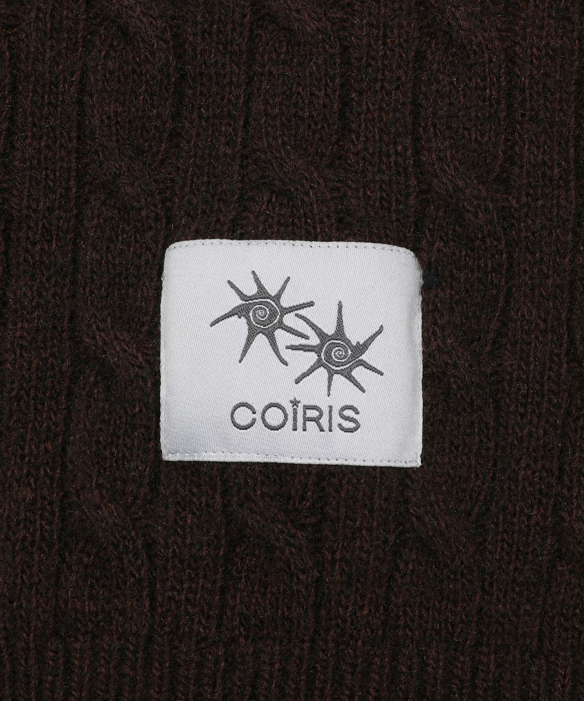 코이리스(COIRIS) 세린 스몰 로고 반팔 케이블 니트 (2컬러)