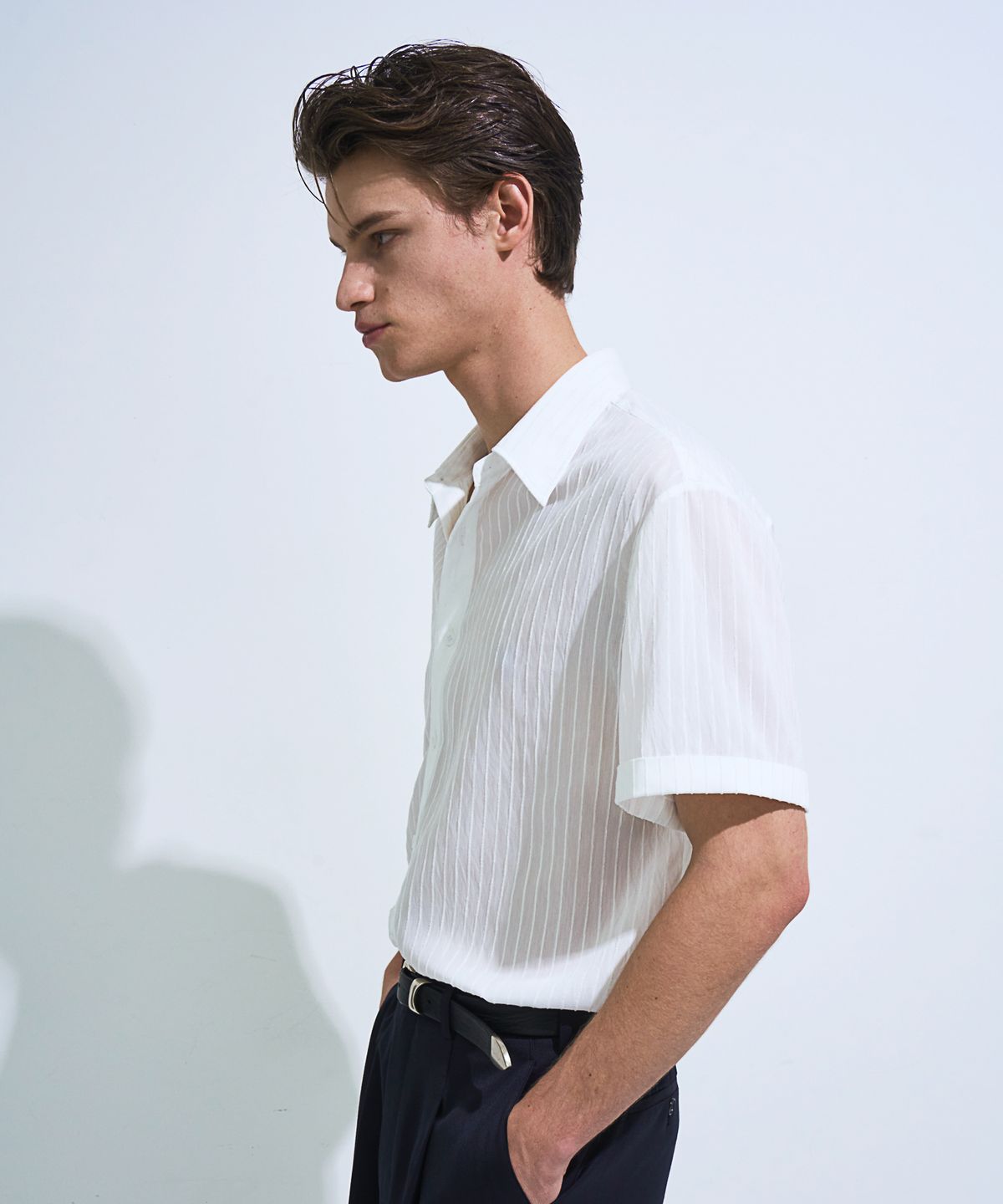 페크(PEQ) PINSTRIPE SHORT SLEEVE SHIRT (WHITE)