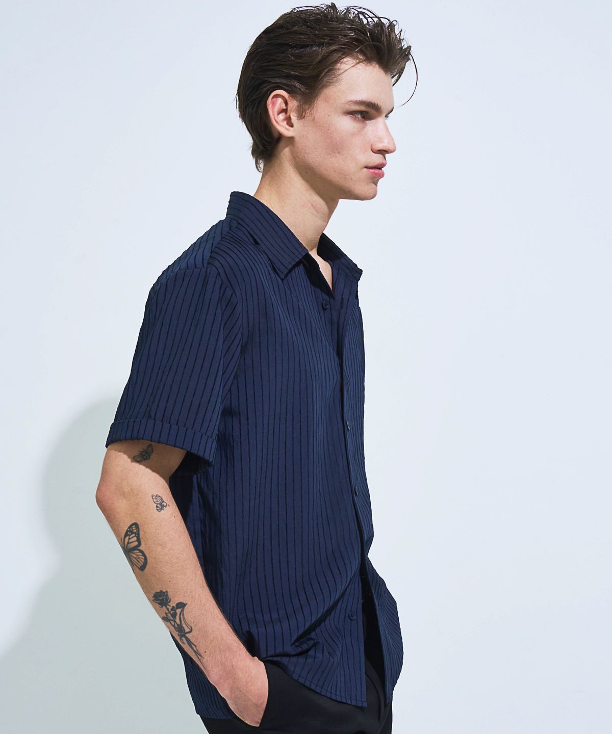 페크(PEQ) PINSTRIPE SHORT SLEEVE SHIRT (NAVY)