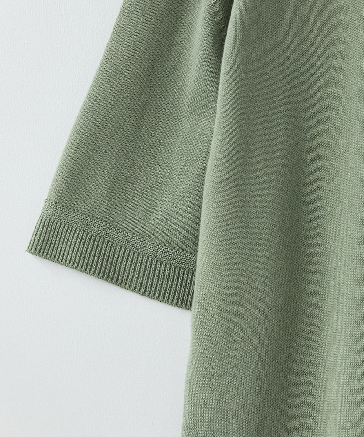러프사이드(ROUGHSIDE) Craft Collar Half Knit Moss Green