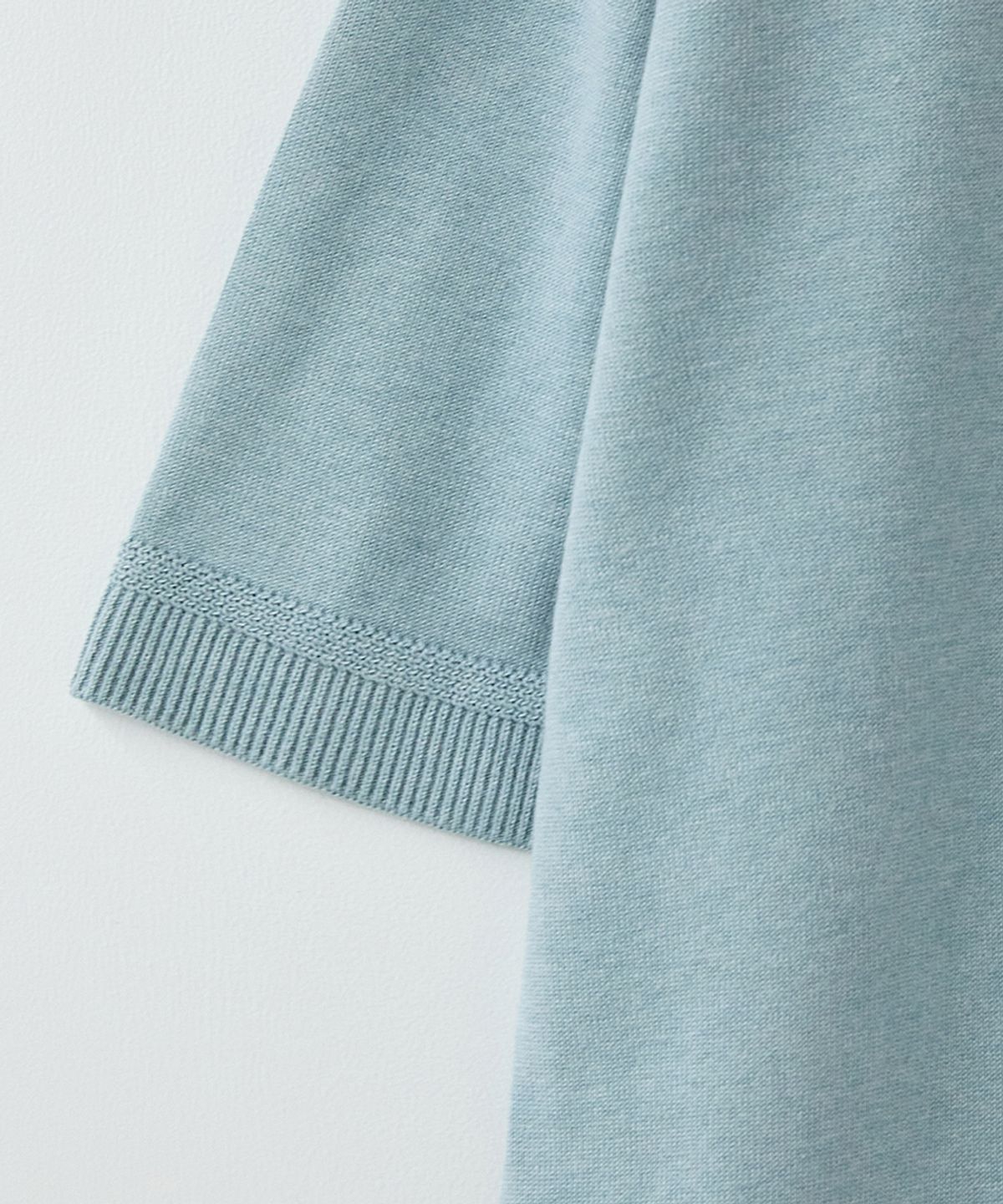 러프사이드(ROUGHSIDE) Craft Collar Half Knit Sky Blue