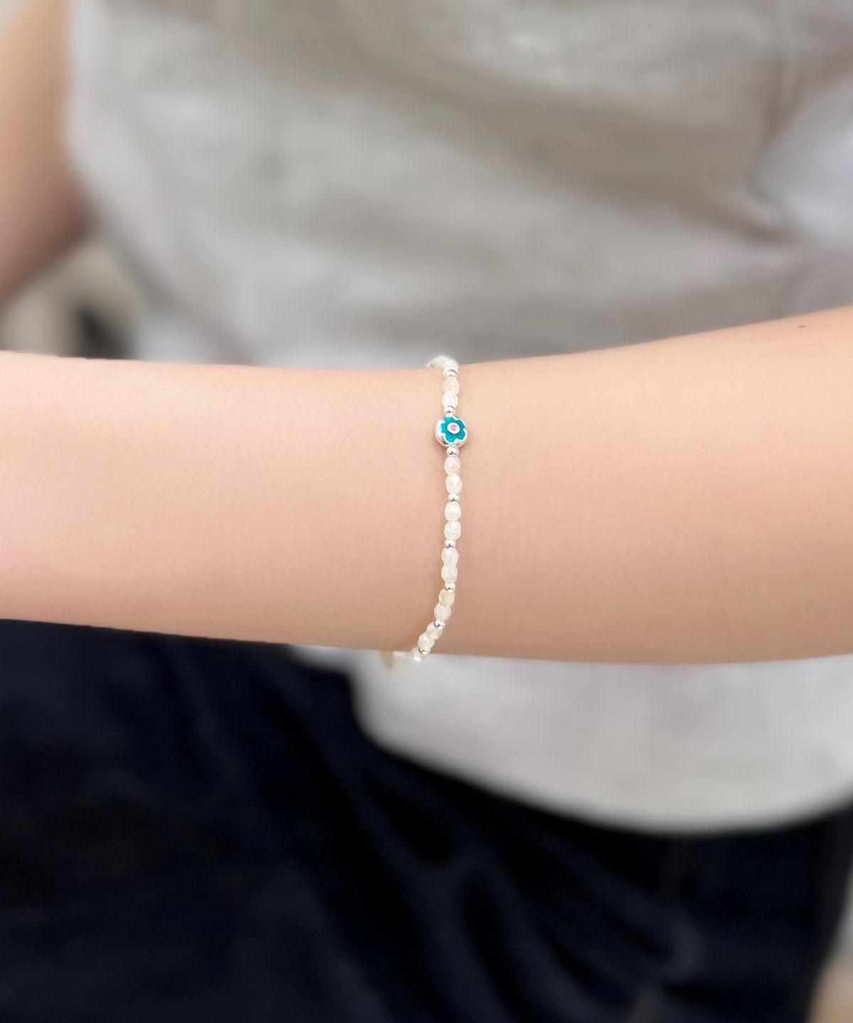 봉보(BONBEAU) Heart, Flower silver charm silver ball beads Bracelet 925실버 하트 플라워 참 은볼 밴딩 비즈 팔찌