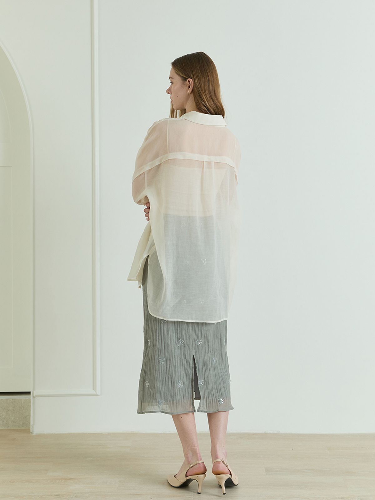 릴리움(LILIUM) Del Mar Crinkle Beads Skirts_Ash Khaki