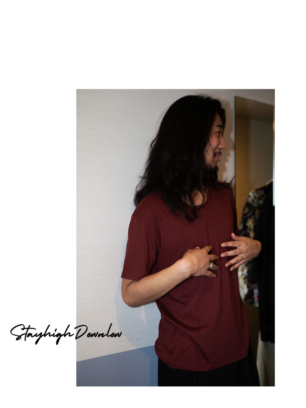 고저(GOZER) UNDER HALF T-SHIRT_WINE