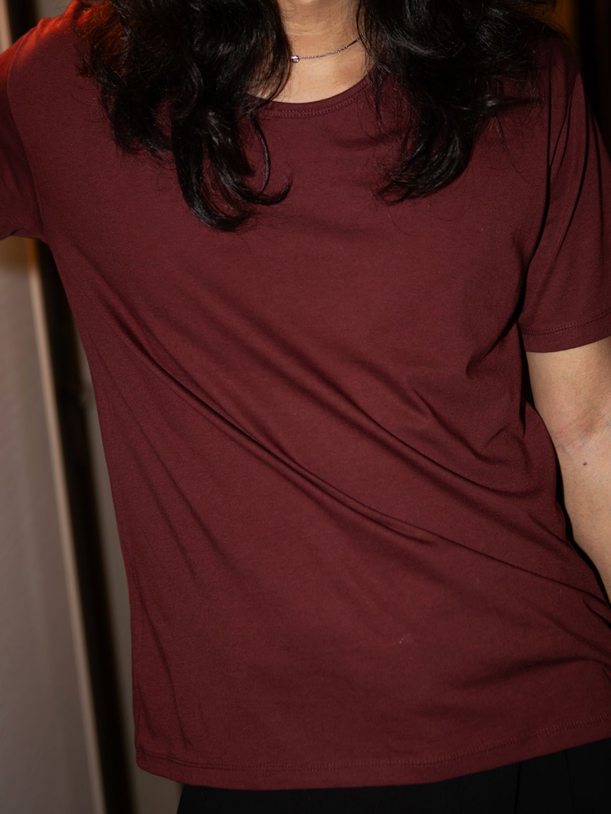 고저(GOZER) UNDER HALF T-SHIRT_WINE