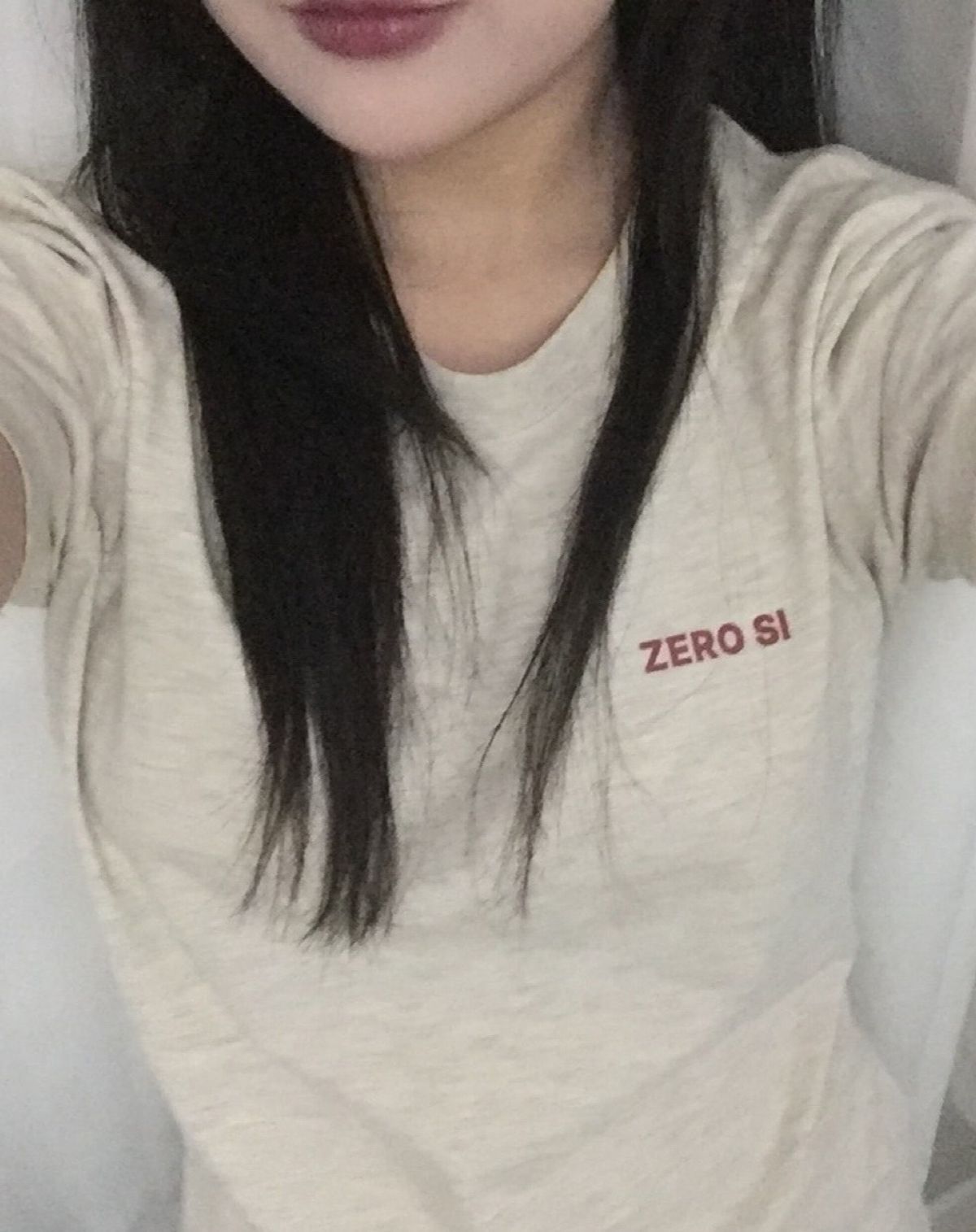제로시(ZEROSI) (W) ZRS Spray Logo Tee (OATMEAL)