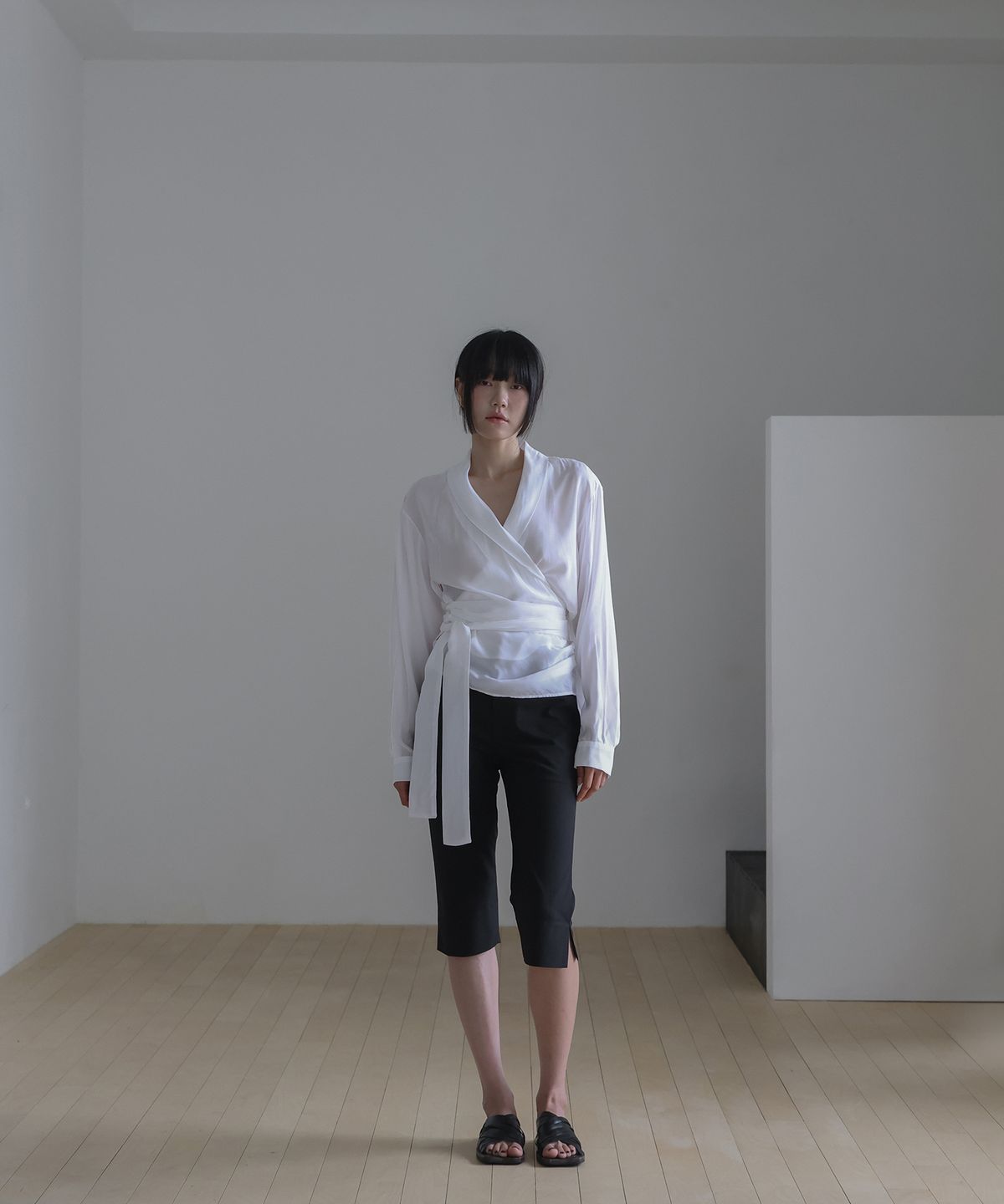 린테(LYNTE) 브리즈 카프리 팬츠 블랙