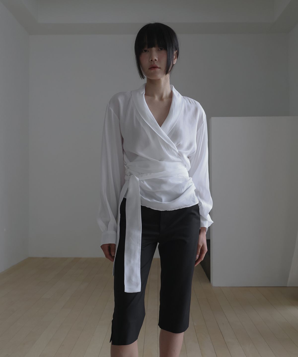린테(LYNTE) 브리즈 카프리 팬츠 블랙