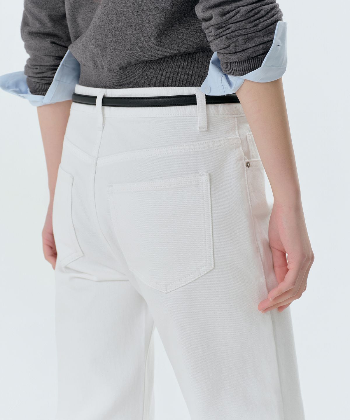 무신사 스탠다드 우먼(MUSINSA STANDARD WOMAN) 우먼즈 에센셜 스트레이트 데님 팬츠 [화이트]