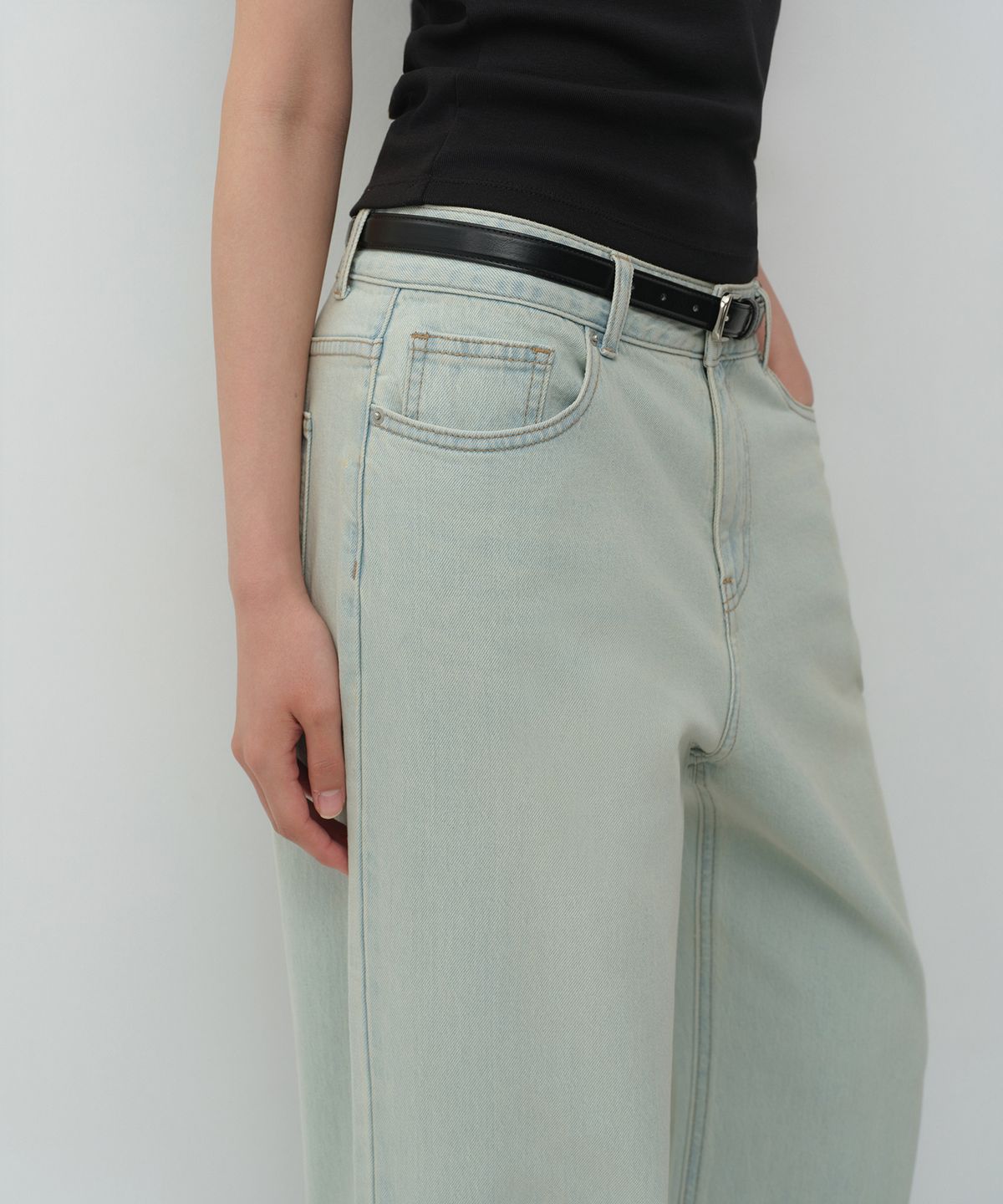무신사 스탠다드 우먼(MUSINSA STANDARD WOMAN) 우먼즈 에센셜 엑스트라 와이드 데님 팬츠 [러스티 스카이 블루]
