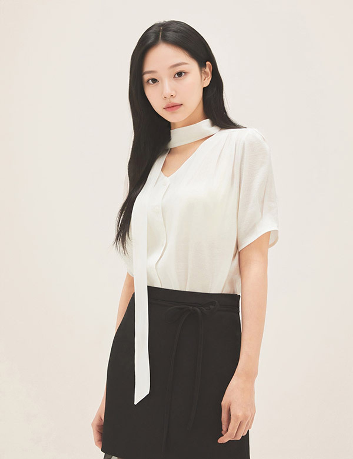 로엠(ROEM) 타이블라우스 RMBLG25RT1