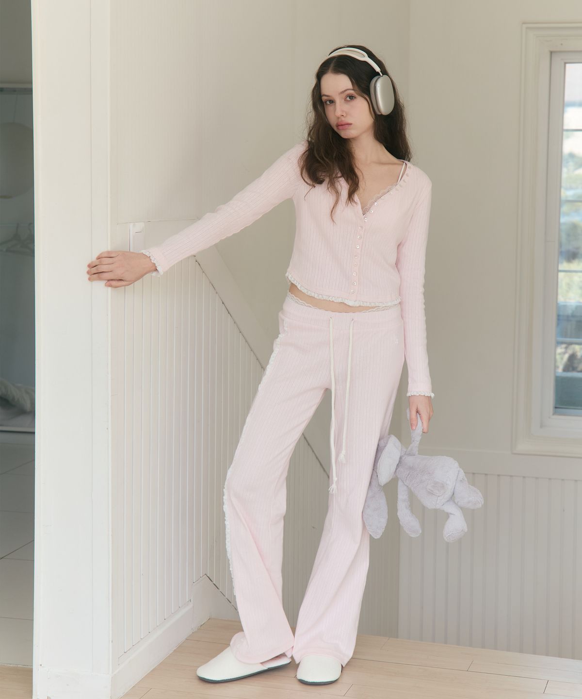 로잔느(ROSEANNE) Sweet Dreams Lace Flare Pants (Pink)