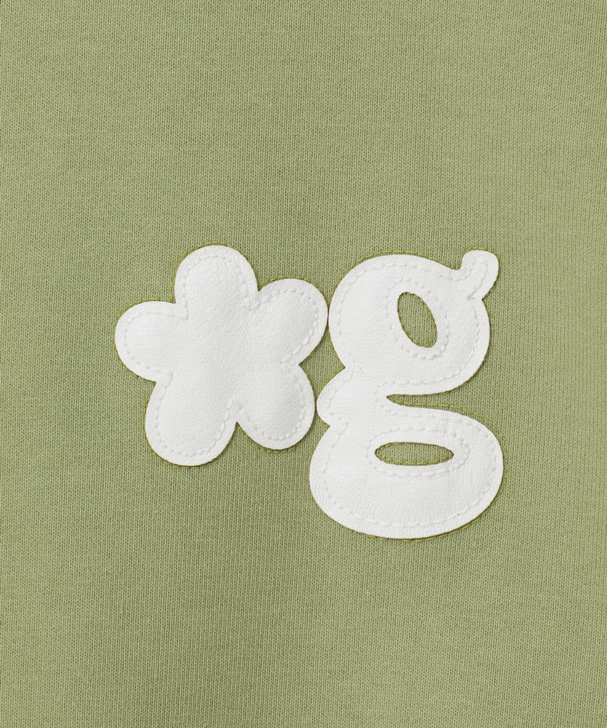 글런든(GRUNDEN) LEATHER PATCH SWEATSHIRT (VINTAGE GREEN)