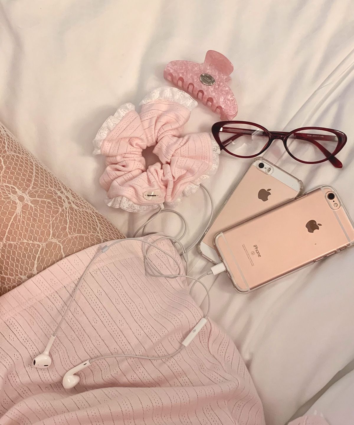 로잔느(ROSEANNE) Sweet Dreams Scrunchie (Pink)