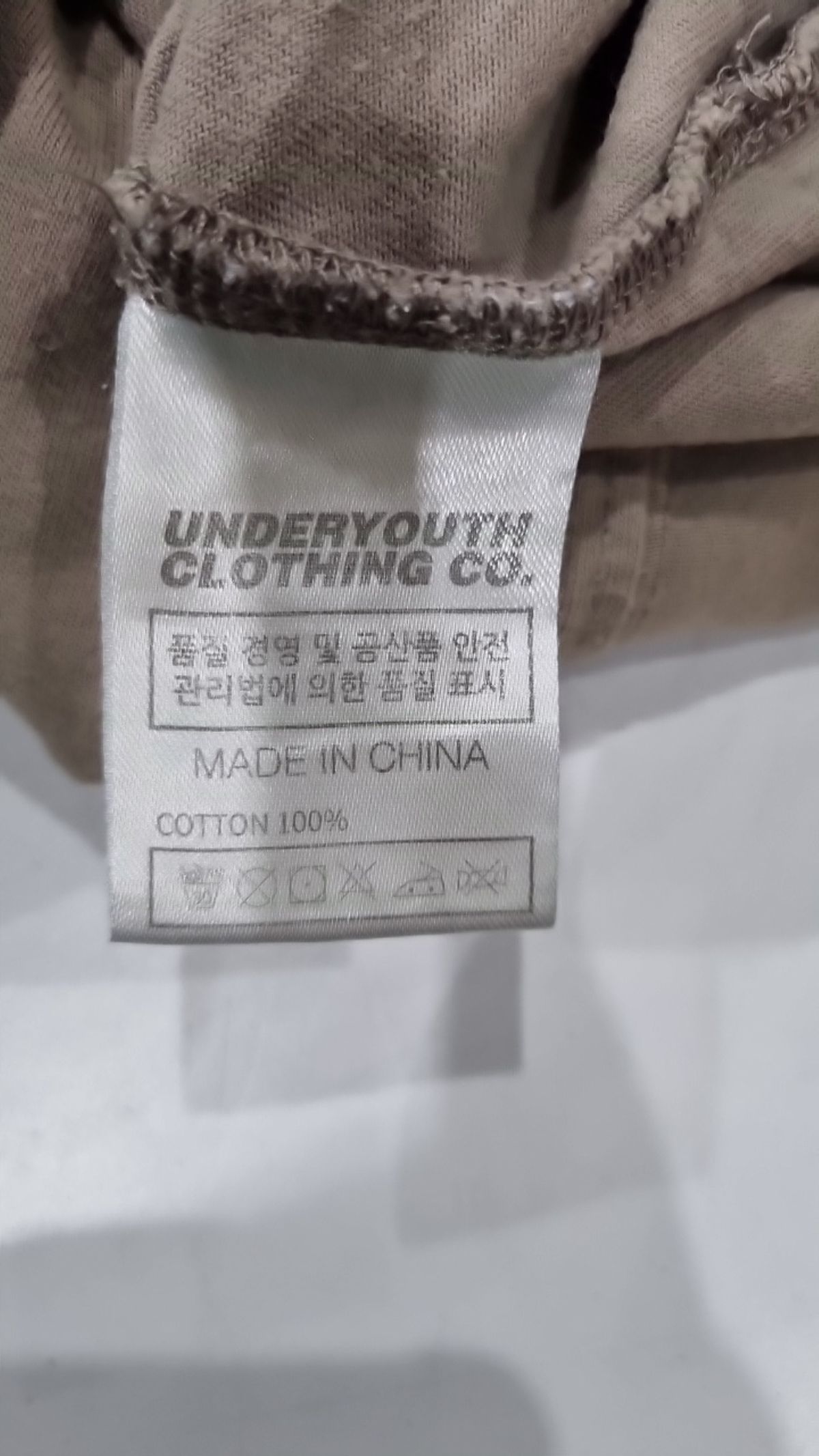 언더유스(UNDERYOUTH) 반소매 티셔츠 L