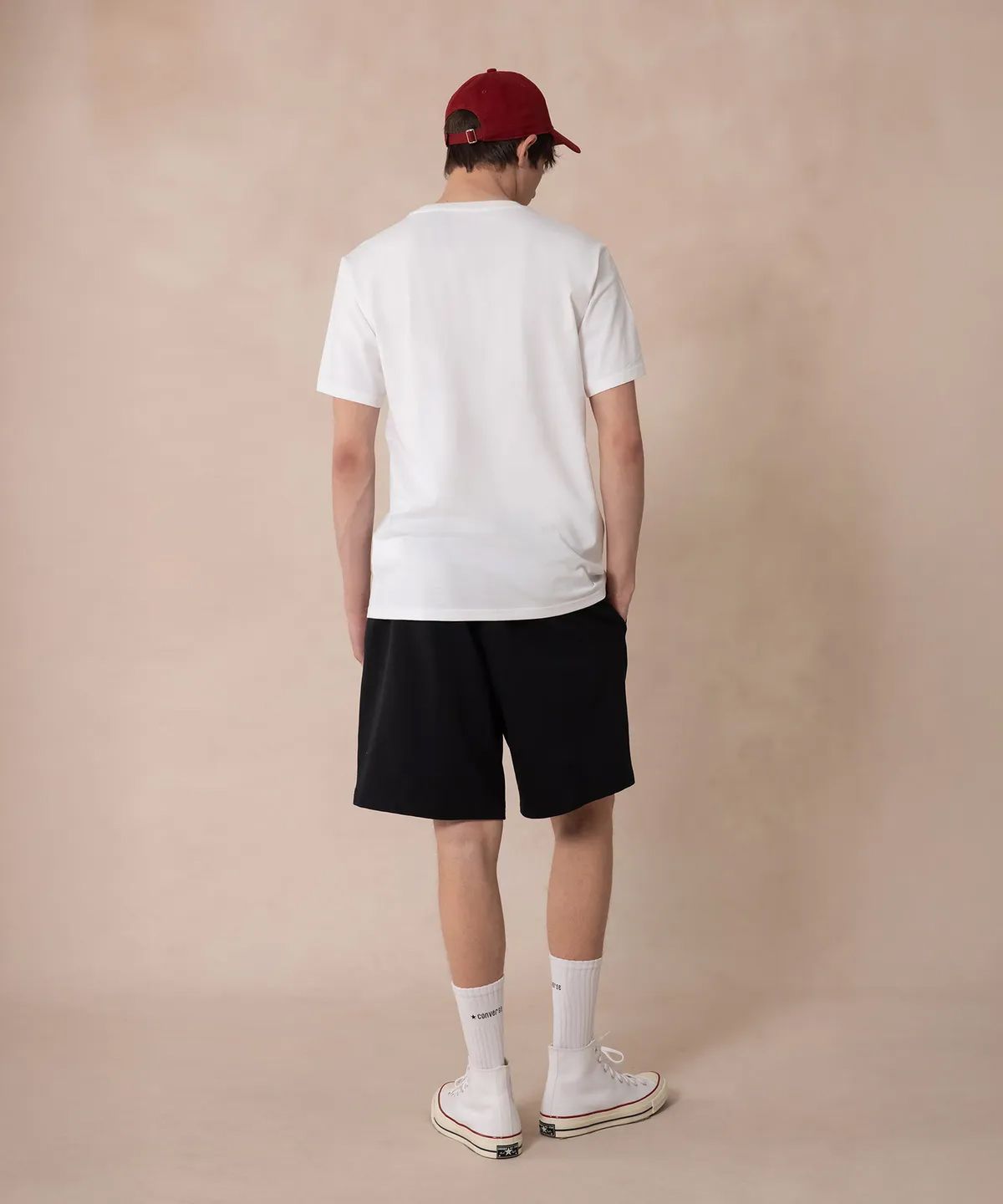 컨버스(CONVERSE) 올스타 패치 스탠다드 핏 티셔츠 화이트 MCH737-001
