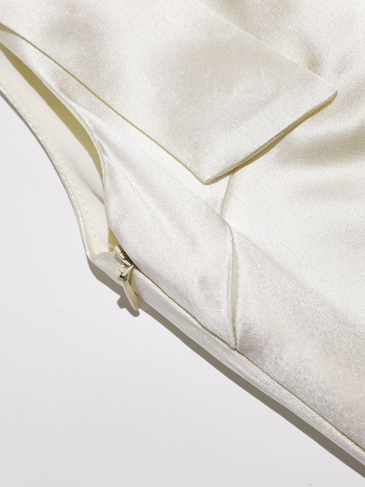 신스덴(SINCETHEN) 엘레강스 리본 미니원피스