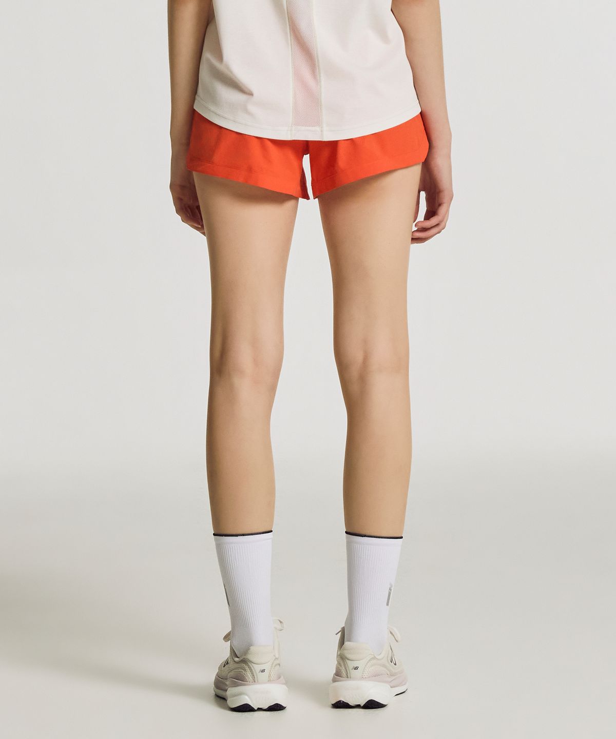 뉴발란스(NEW BALANCE) NBNVG36222 / WOMEN RC 에센셜 쇼츠 3인치 (RED)